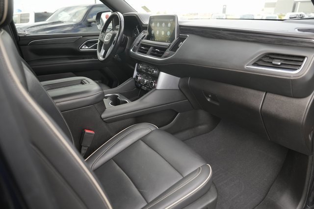 Used 2021 GMC Yukon SLT w/ SLT Luxury Plus Package image 18