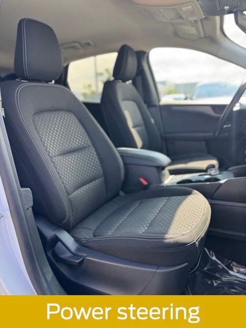 Certified 2025 Ford Escape Active AWD/4WD image 26