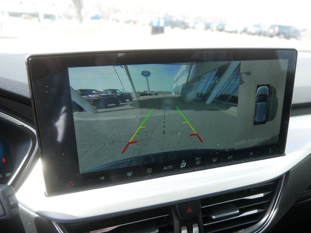 Certified 2024 Ford Escape Platinum AWD/4WD image 28