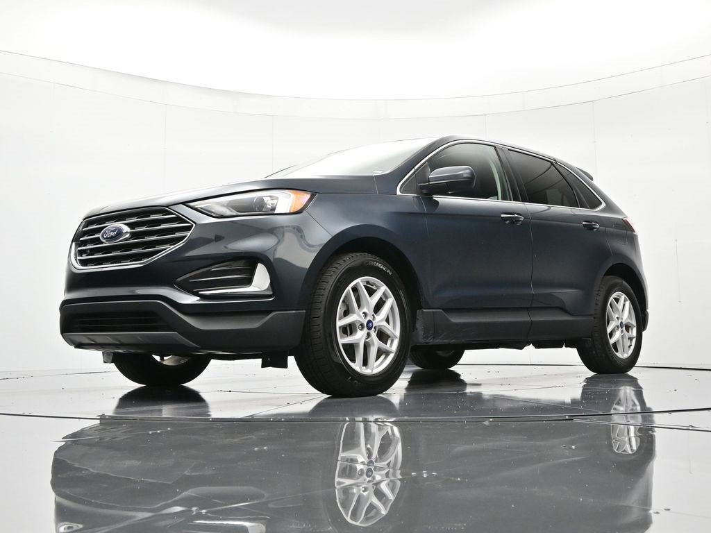 Certified 2022 Ford Edge SEL image 3
