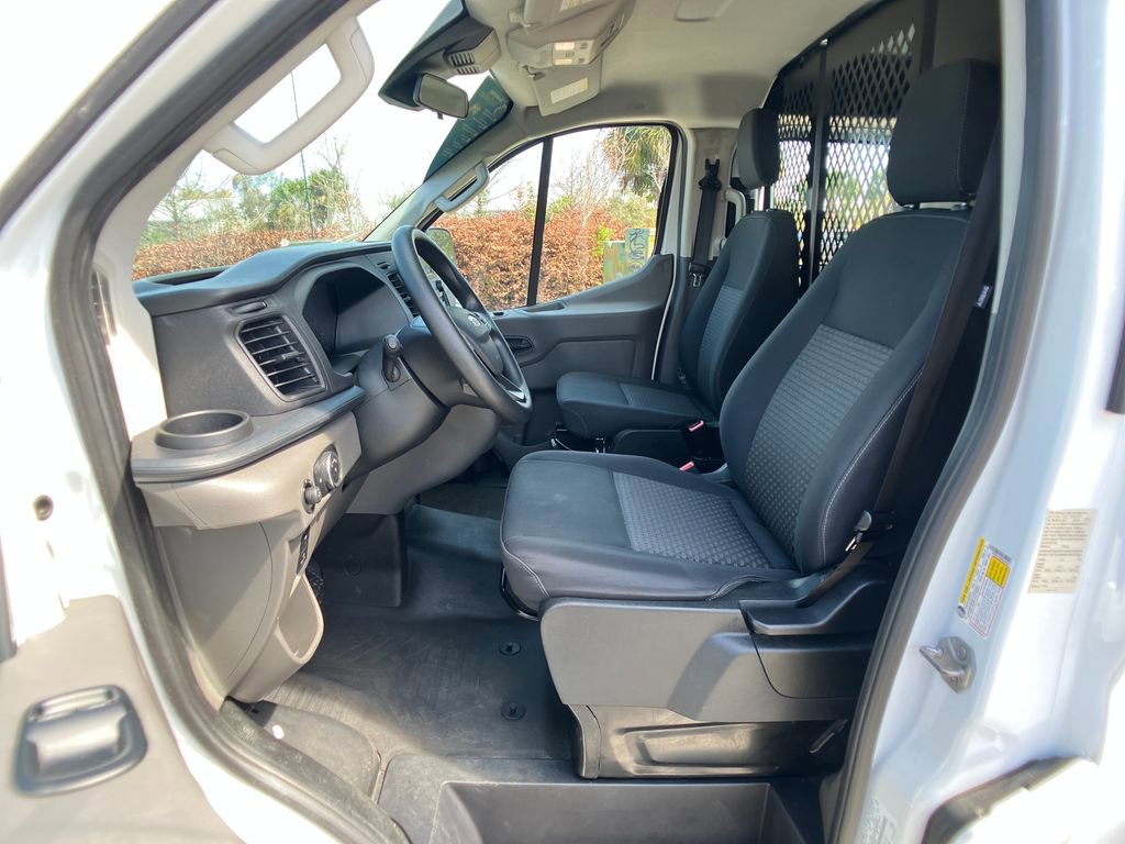 Certified 2024 Ford Transit 250 Low Roof w/ Exterior Upgrade Package image 27