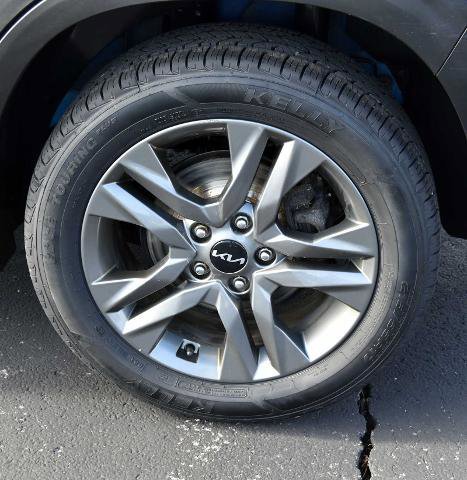 Used 2023 Kia Seltos LX image 35