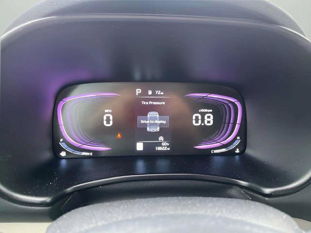 Used 2025 Kia Soul LX w/ LX Technology Package FWD image 20