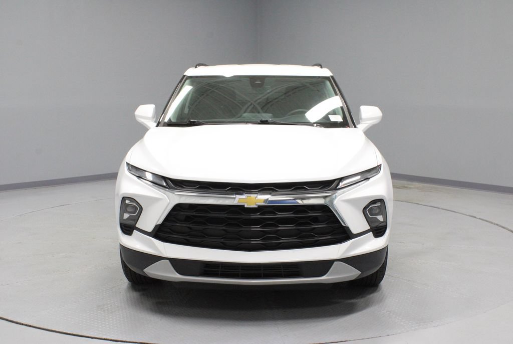 Used 2024 Chevrolet Blazer LT w/ Convenience Package FWD image 5