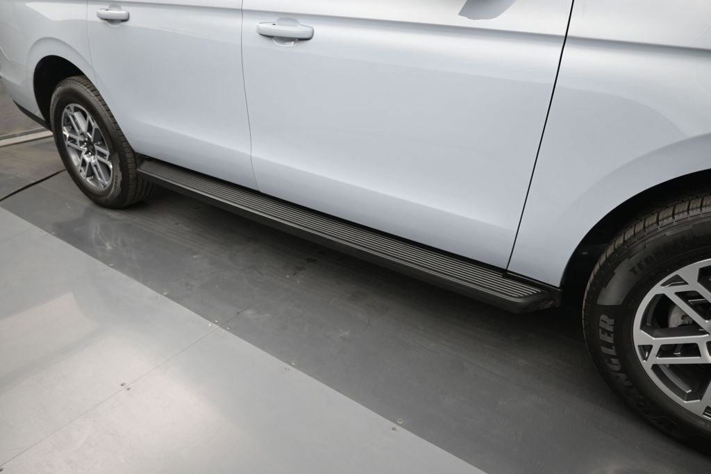 Certified 2025 Ford Expedition Max Active RWD image 27