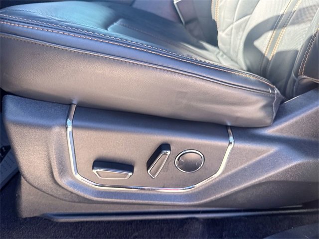 Certified 2023 Ford Expedition Platinum image 19