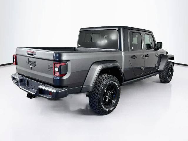 Used 2024 Jeep Gladiator Sport AWD/4WD image 25