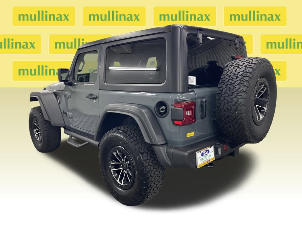 Used 2025 Jeep Wrangler Sport image 10