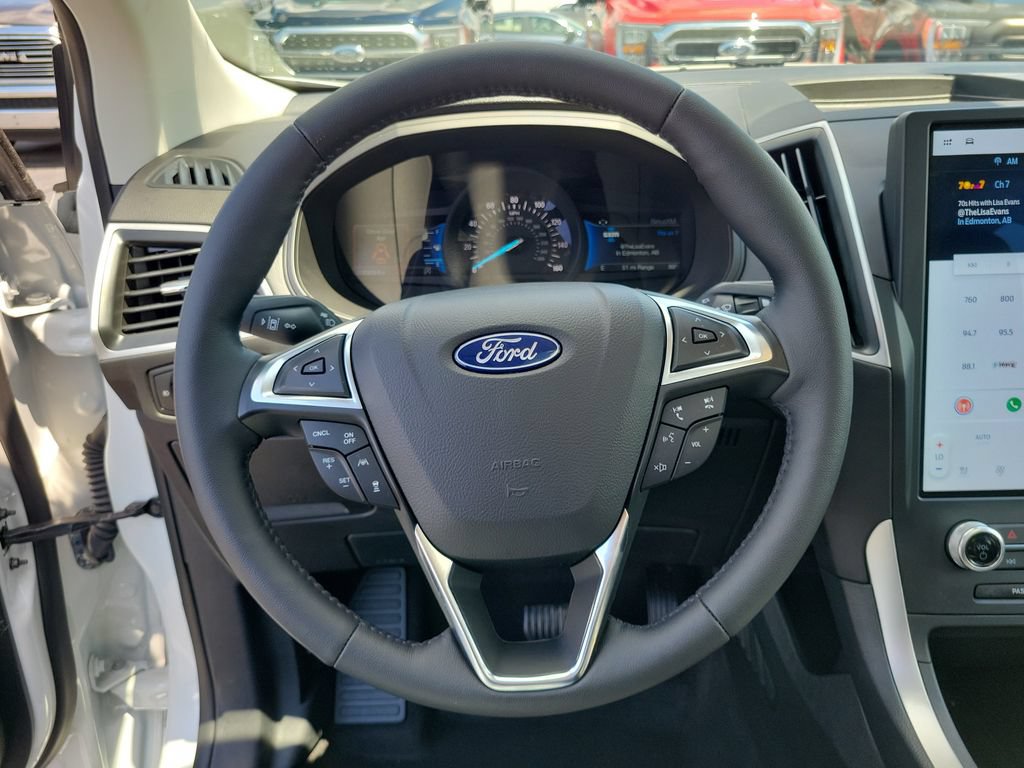 Certified 2024 Ford Edge SEL w/ Convenience Package AWD/4WD image 23
