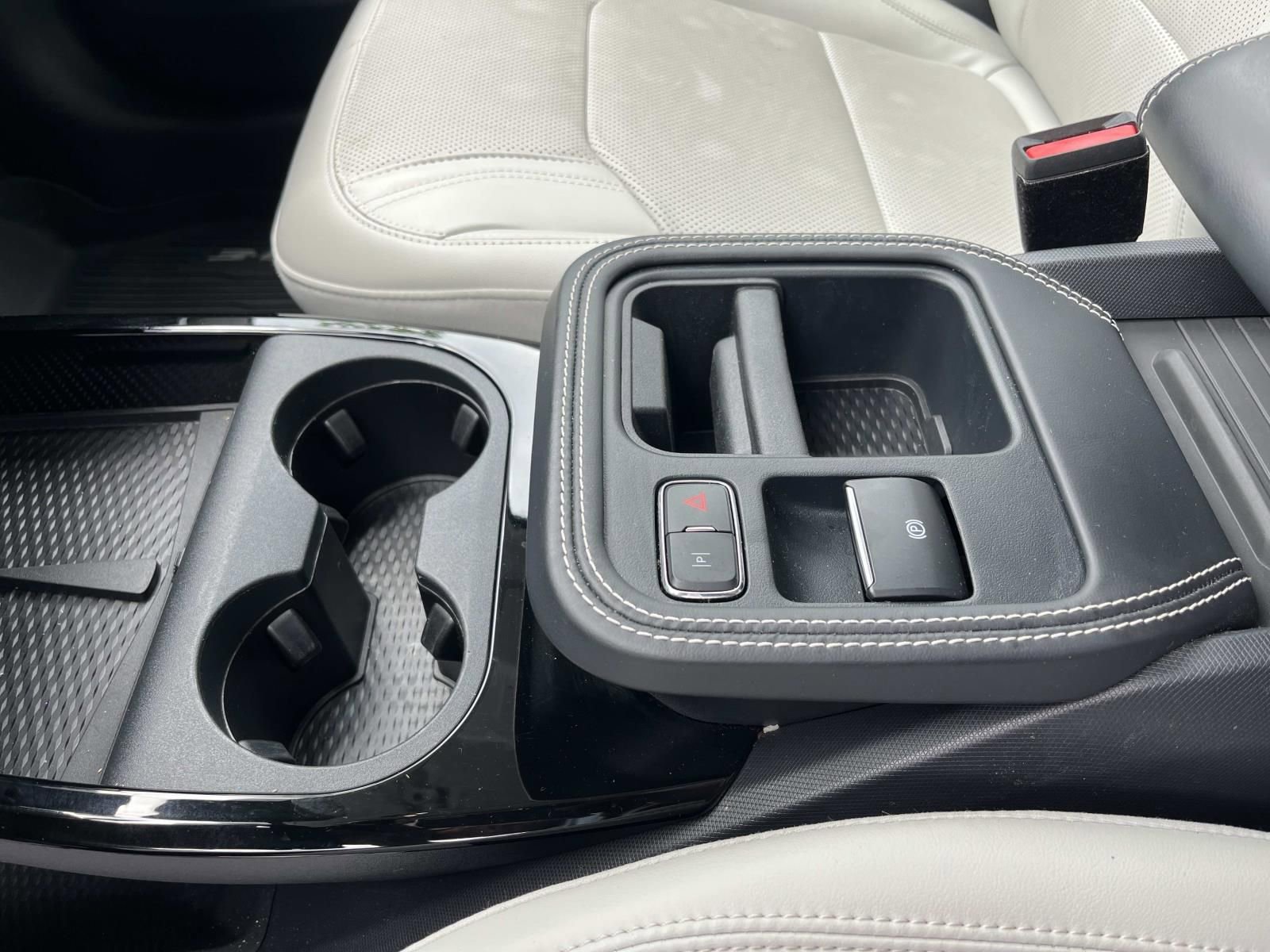 Certified 2025 Ford Mustang Mach-E Premium AWD/4WD image 29