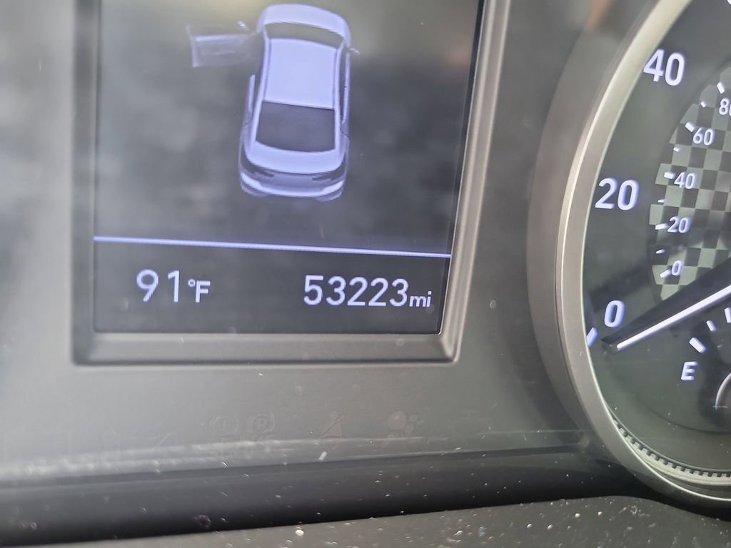 Used 2020 Hyundai Elantra SE w/ Cargo Package (C1) FWD image 28
