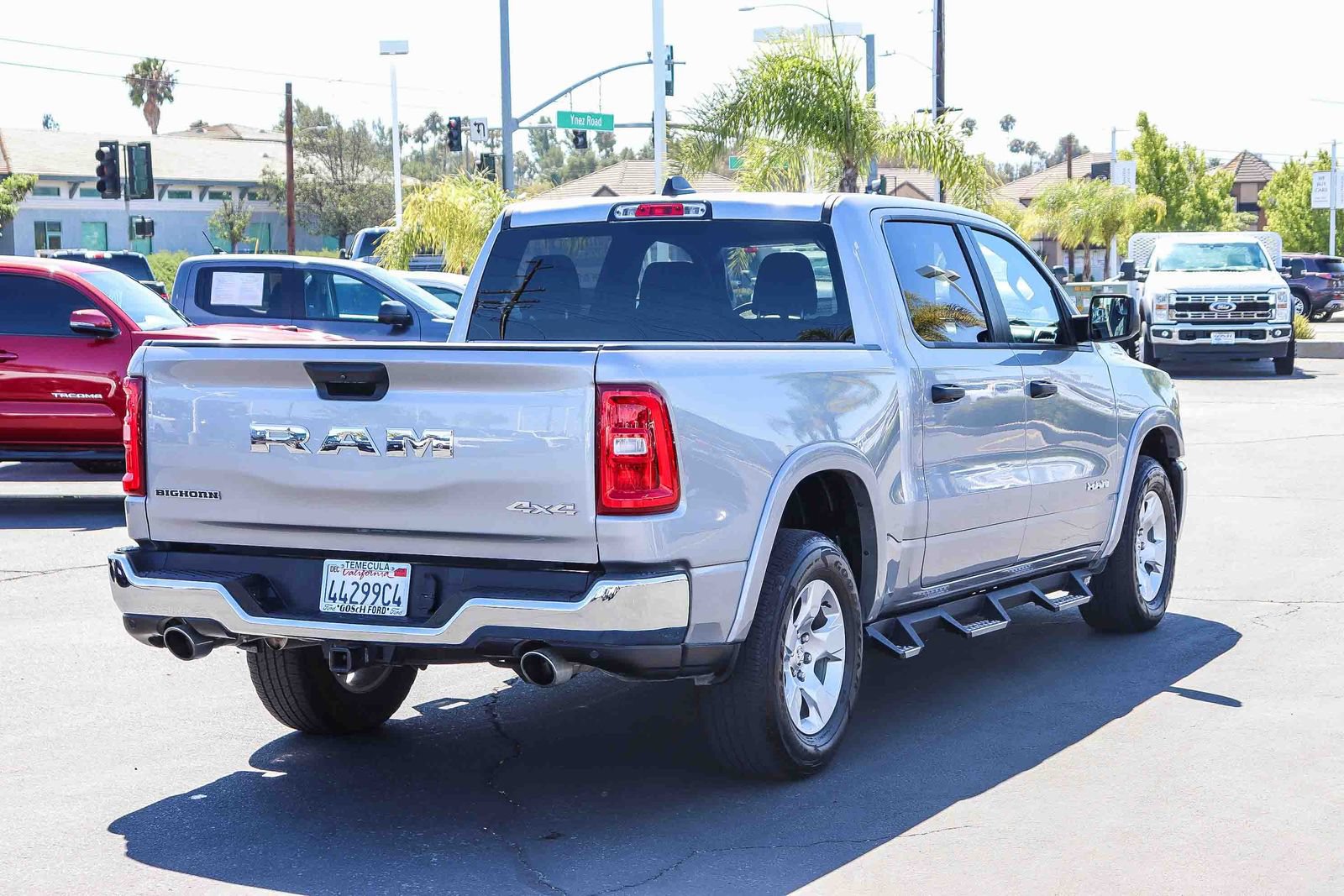 Used 2025 RAM 1500 Big Horn AWD/4WD image 4