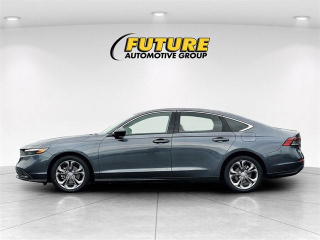 Used 2023 Honda Accord EX image 2