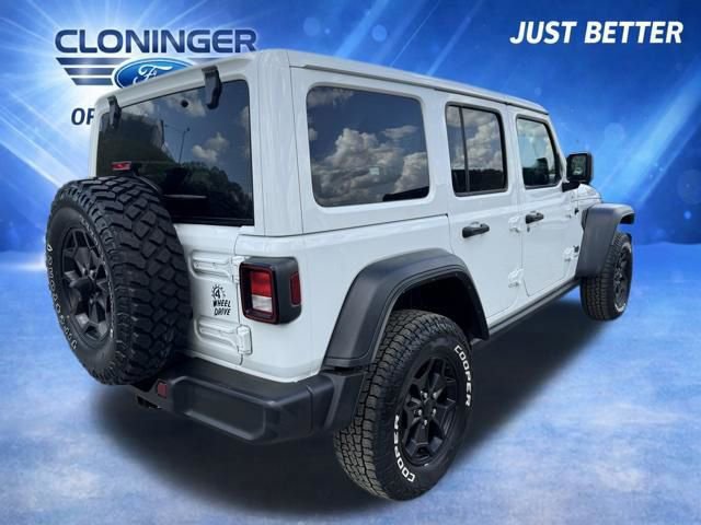 Used 2023 Jeep Wrangler Unlimited w/ Cold Weather Group AWD/4WD image 6