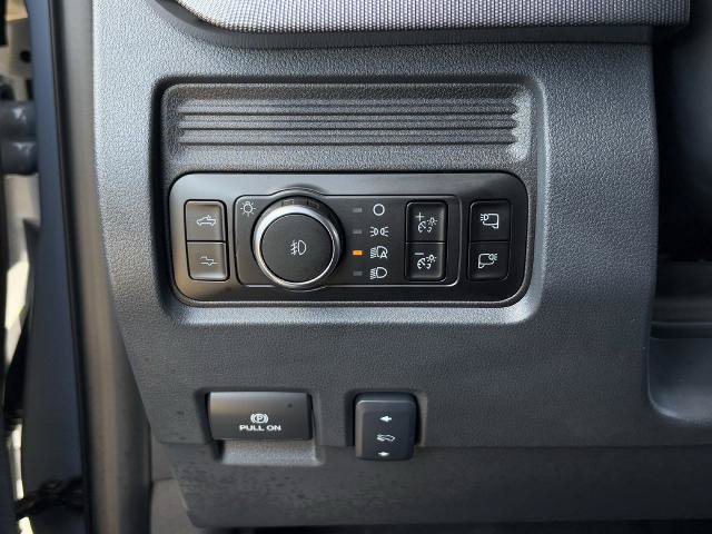 Certified 2026 Ford F350 Platinum AWD/4WD image 25