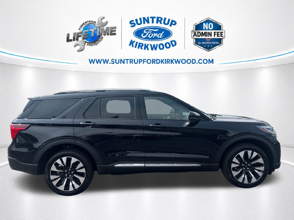 Certified 2025 Ford Explorer Platinum w/ LUX Leather Package AWD/4WD image 8
