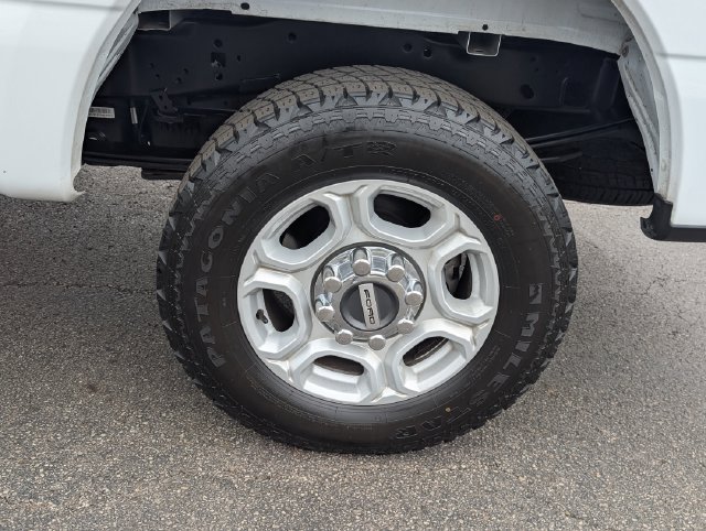 Certified 2025 Ford F250 XLT AWD/4WD image 24