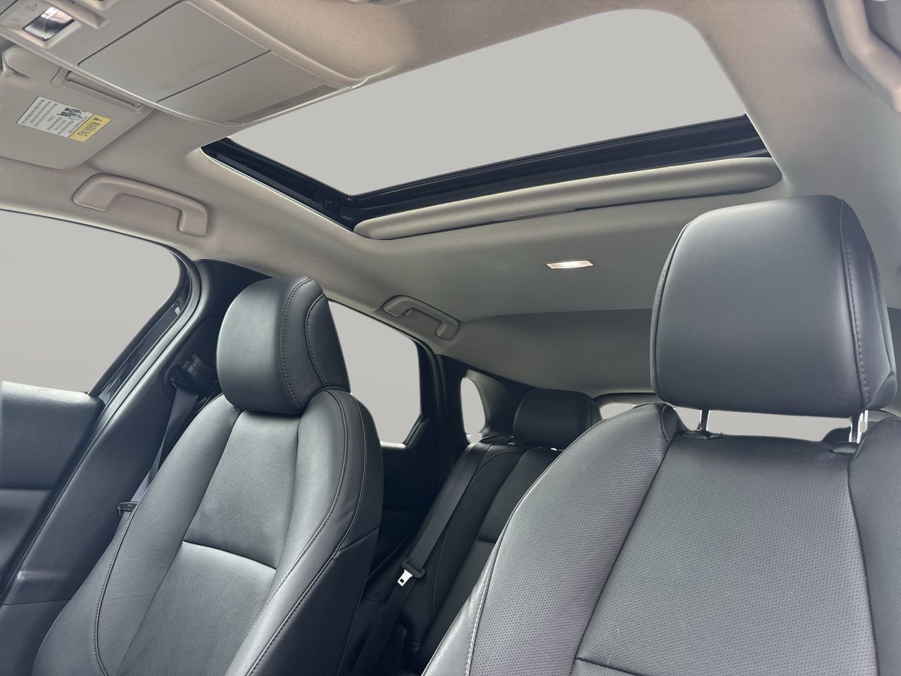 Used 2024 MAZDA CX-30 AWD 2.5 S w/ Premium Package image 21