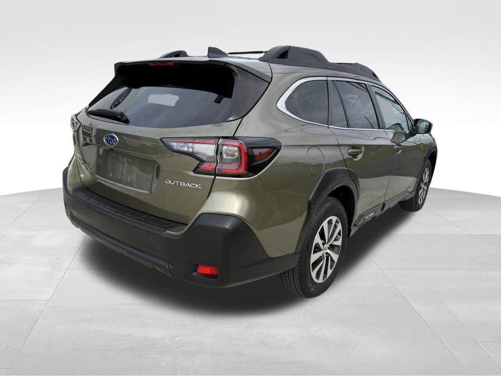 Used 2025 Subaru Outback Premium w/ Popular Package #1A AWD/4WD image 11
