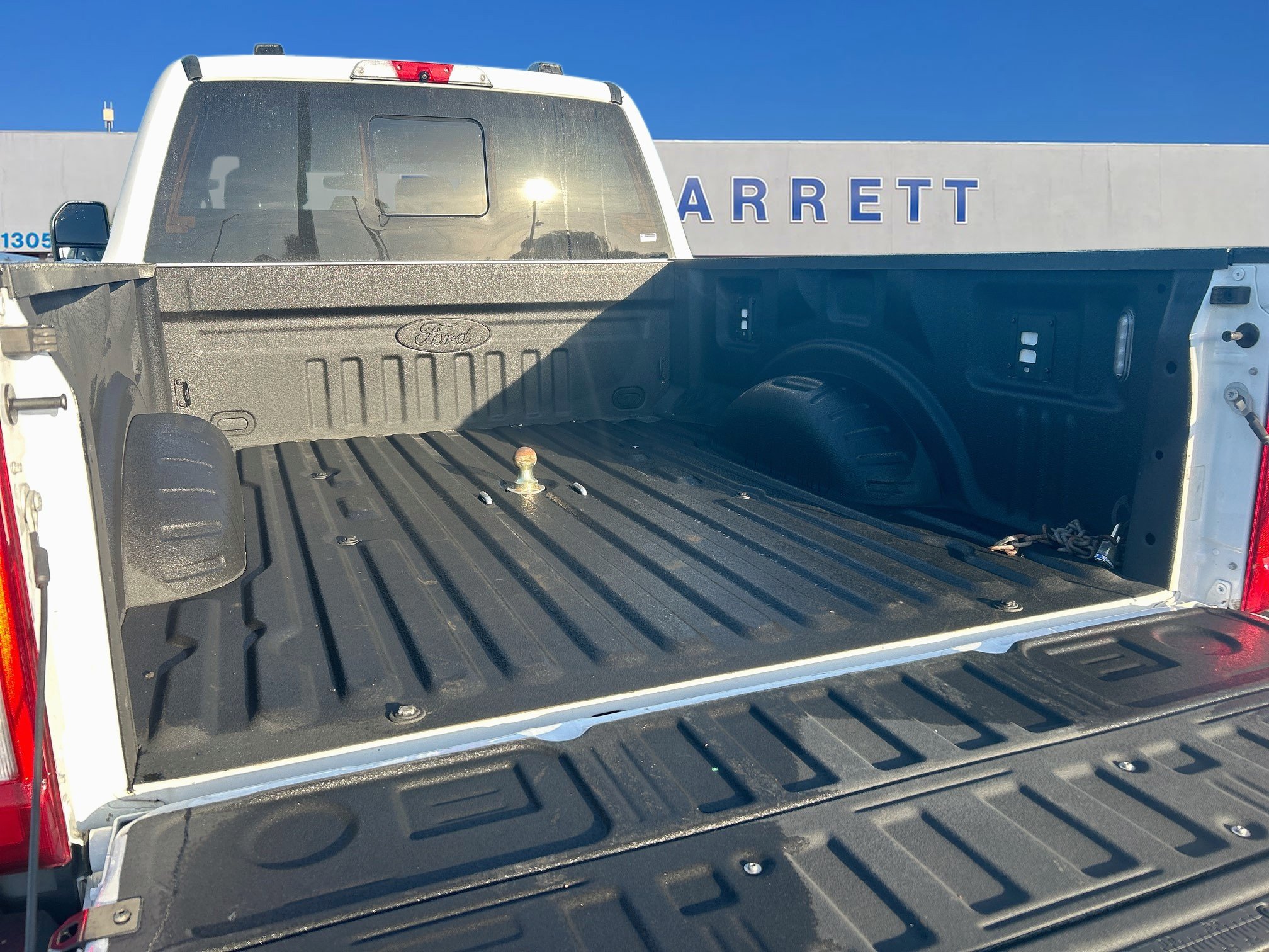 Certified 2024 Ford F250 Lariat w/ Sport Appearance Package AWD/4WD image 27