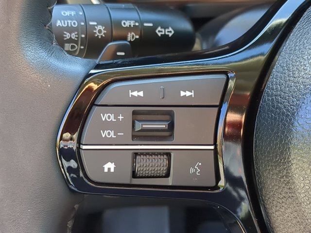 Used 2025 Honda Pilot EX-L image 17