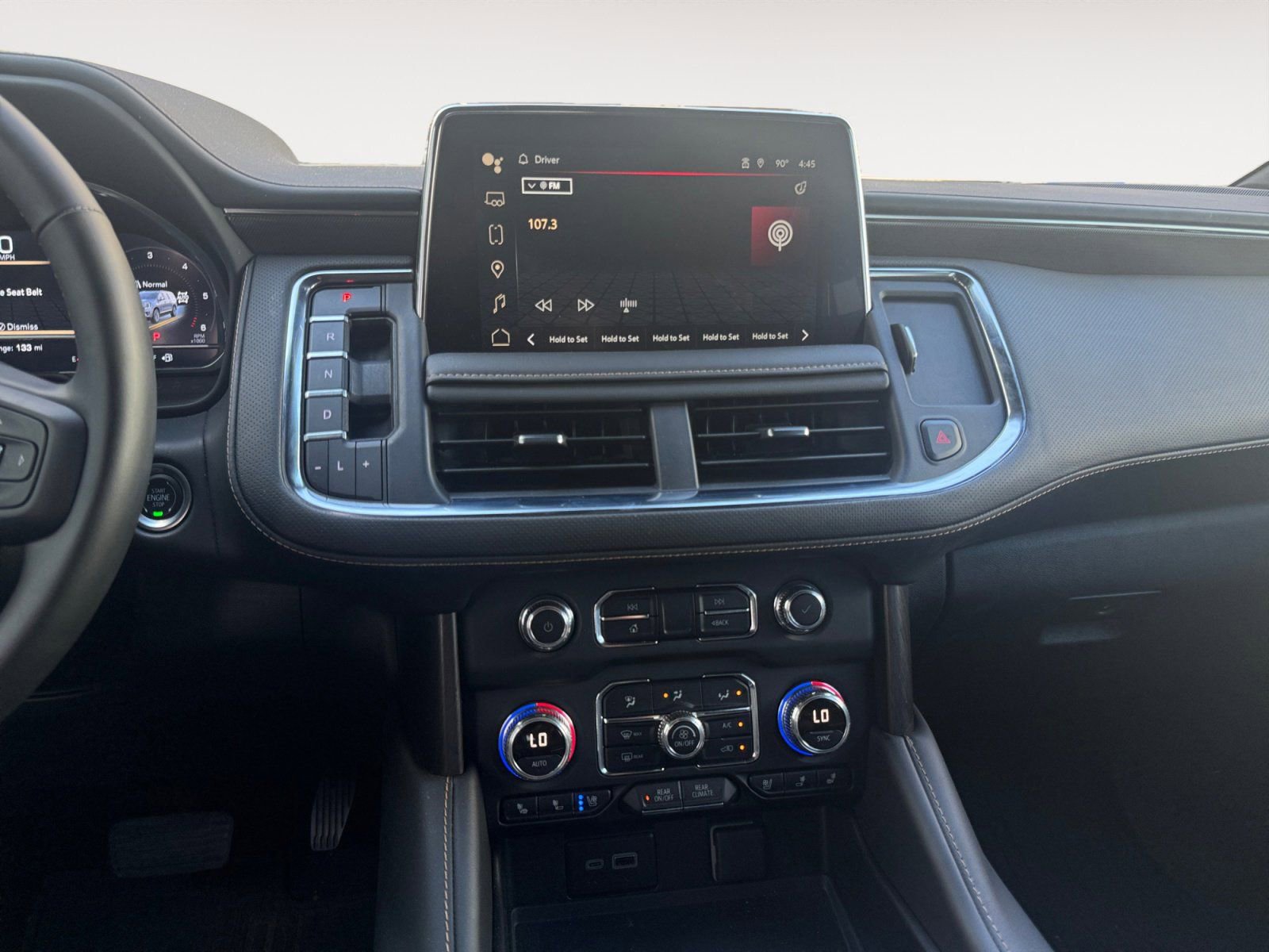 Used 2024 GMC Yukon AT4 w/ Technology Package image 11