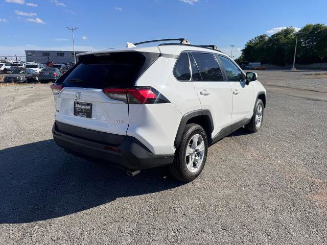 Used 2019 Toyota RAV4 XLE w/ Convenience Package FWD image 8