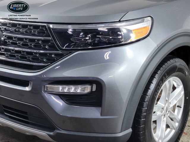Certified 2023 Ford Explorer XLT w/ Equipment Group 202A AWD/4WD image 9
