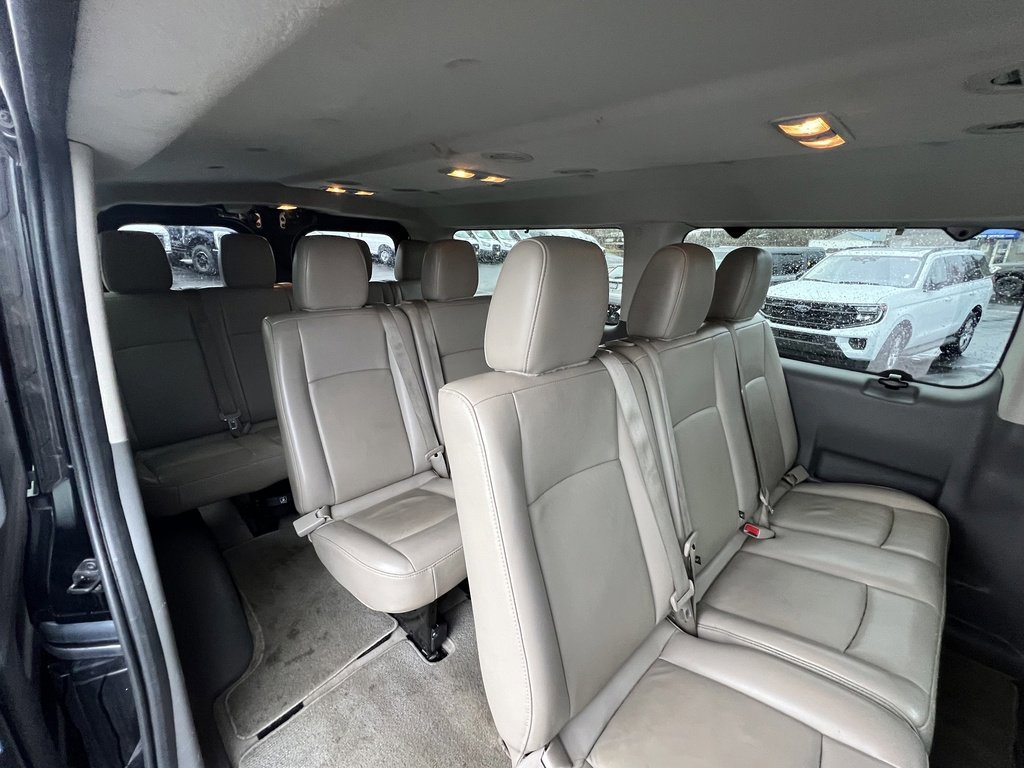 Used 2019 Nissan NV 3500 SL image 30