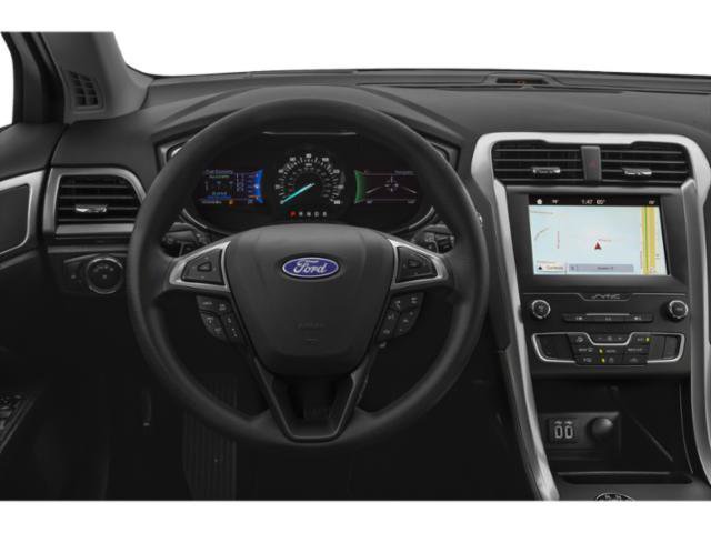 Certified 2020 Ford Fusion SE w/ Equipment Group 151A FWD image 10