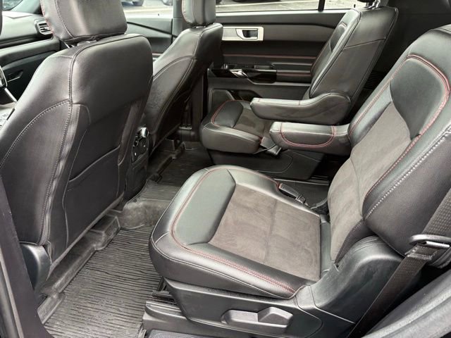 Certified 2023 Ford Explorer ST-Line w/ Class IV Trailer Tow Package image 33