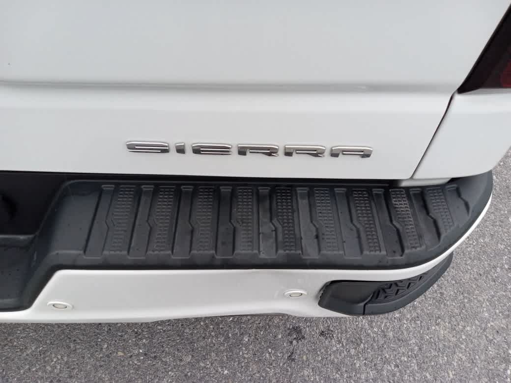 Used 2022 GMC Sierra 1500 Denali AWD/4WD image 13
