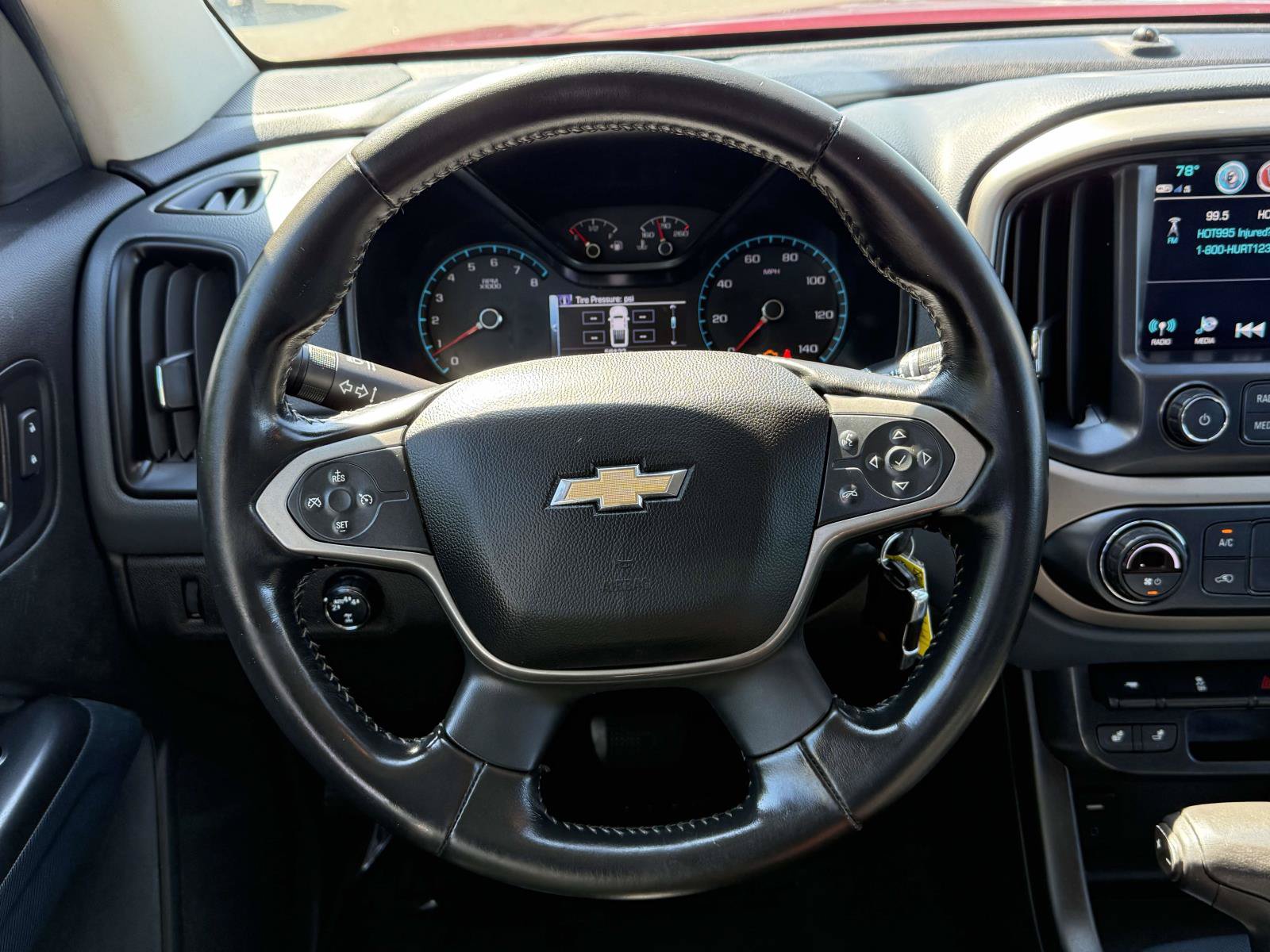Used 2018 Chevrolet Colorado Z71 AWD/4WD image 10