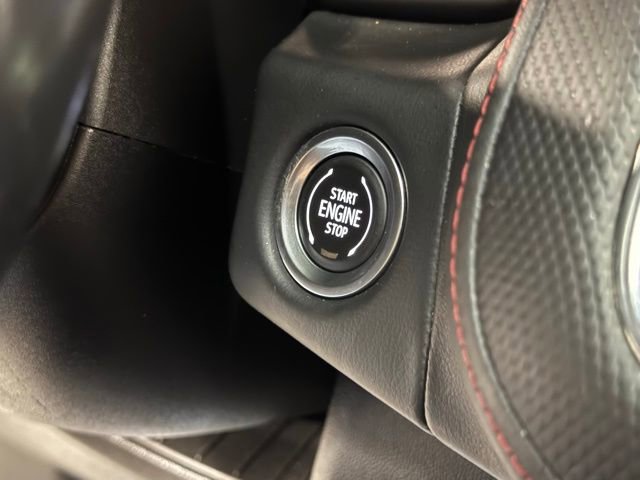 Used 2022 Chevrolet Suburban RST w/ Luxury Package image 17