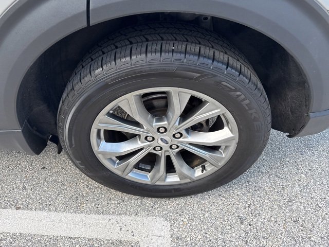 Certified 2022 Ford Explorer XLT w/ Equipment Group 202A image 45