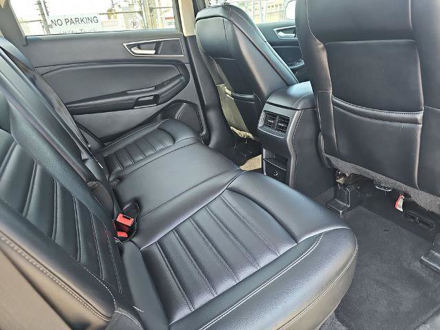 Certified 2022 Ford Edge SEL AWD/4WD image 11