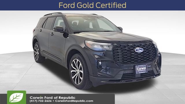 Certified 2025 Ford Explorer ST-Line image 7