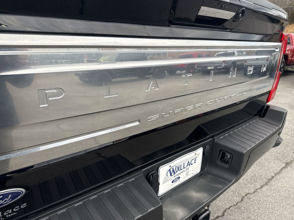 Certified 2024 Ford F350 Platinum w/ Tremor Off-Road Package AWD/4WD image 6