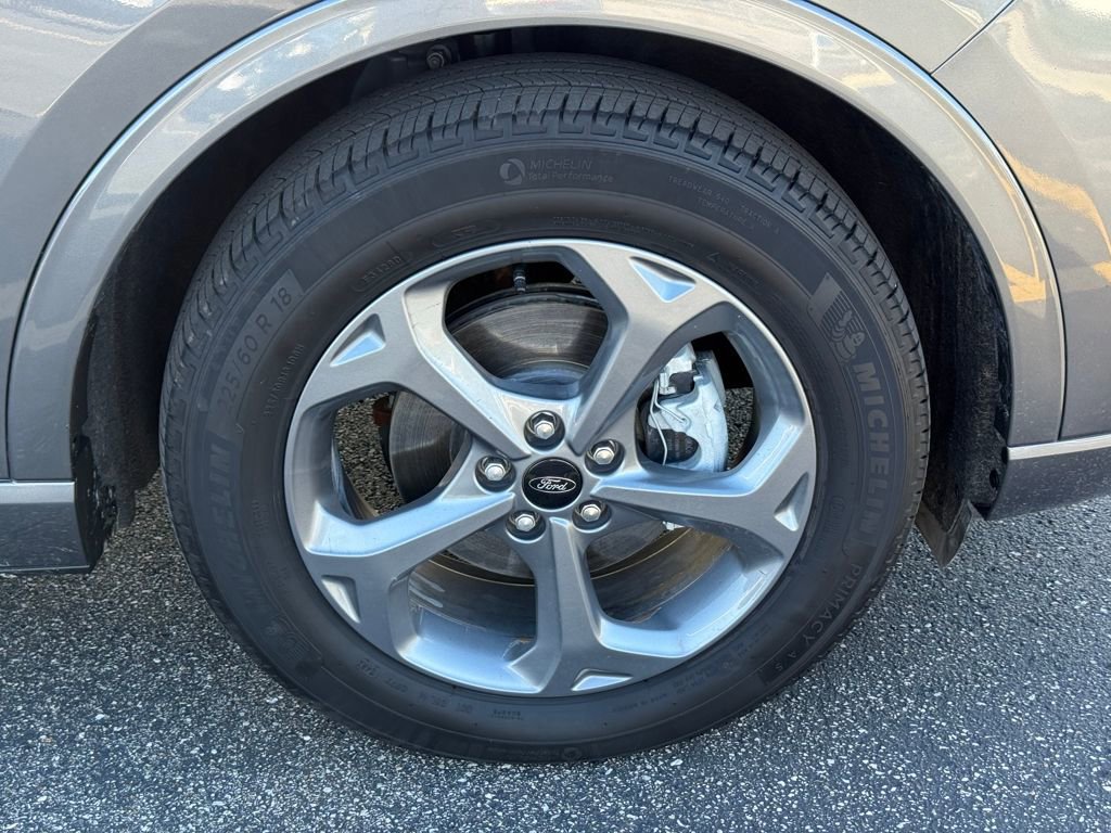 Certified 2023 Ford Escape ST-Line Select w/ Tech Pack #1 image 11