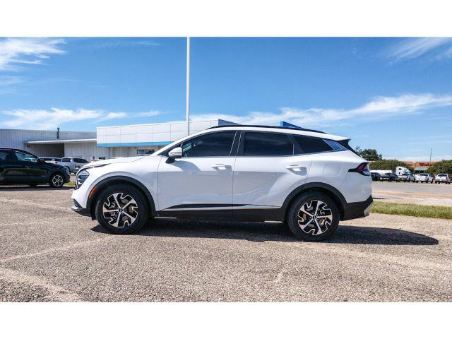 Used 2025 Kia Sportage EX w/ Premium Package FWD image 2