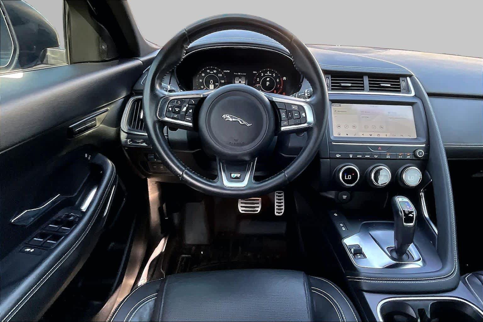 Used 2019 Jaguar E-PACE R-Dynamic SE AWD/4WD image 5
