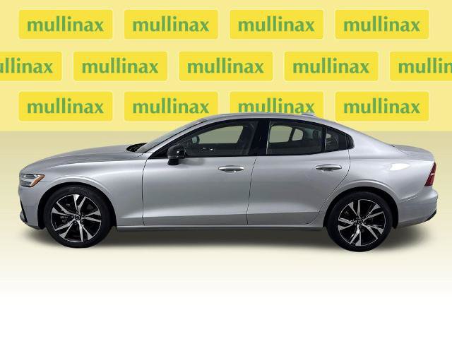 Used 2025 Volvo S60 B5 Core AWD/4WD image 12