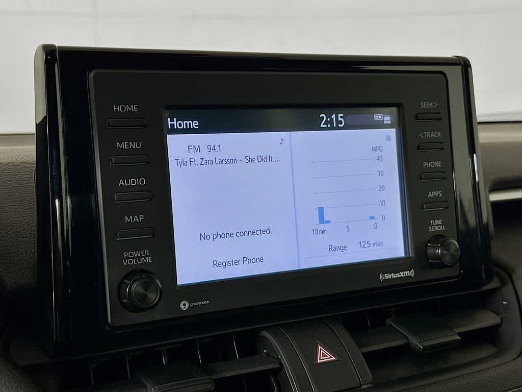 Used 2021 Toyota RAV4 LE FWD image 16