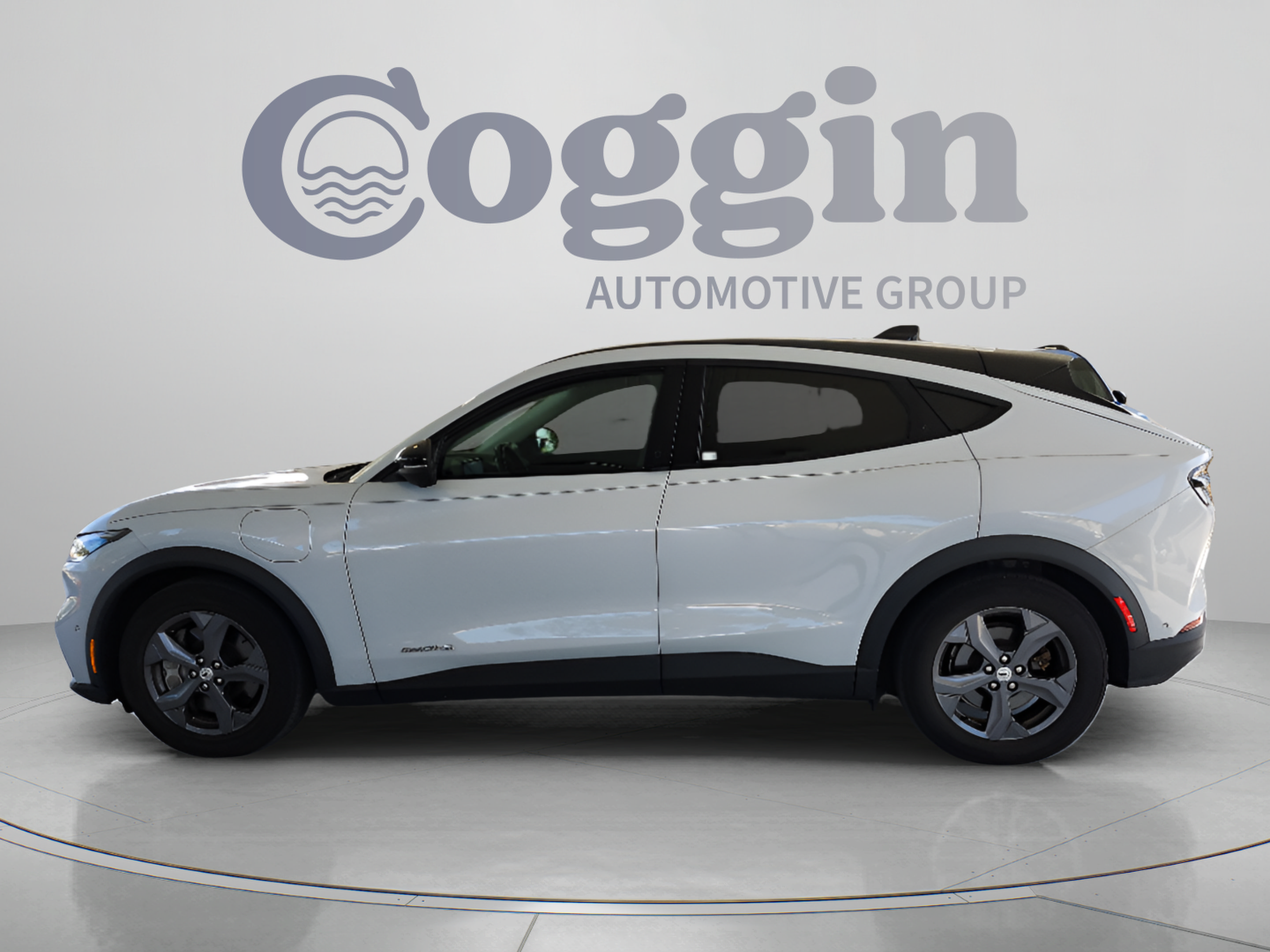 Certified 2023 Ford Mustang Mach-E Select AWD/4WD image 2