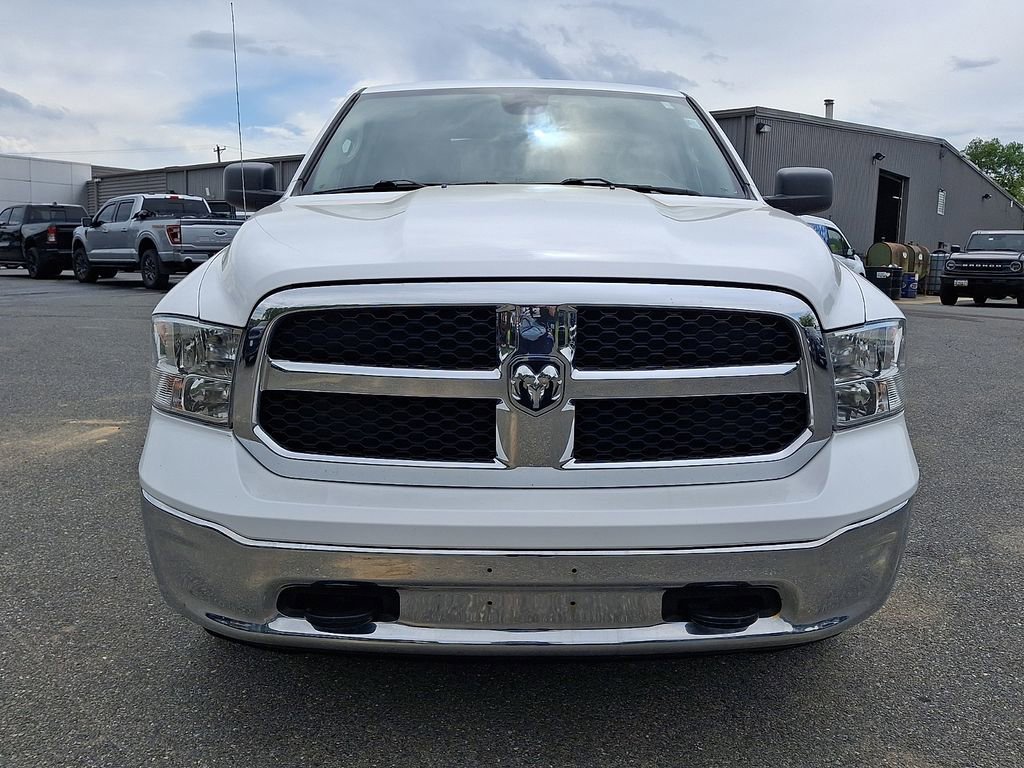 Used 2022 RAM 1500 Classic SLT w/ Protection Group AWD/4WD image 2
