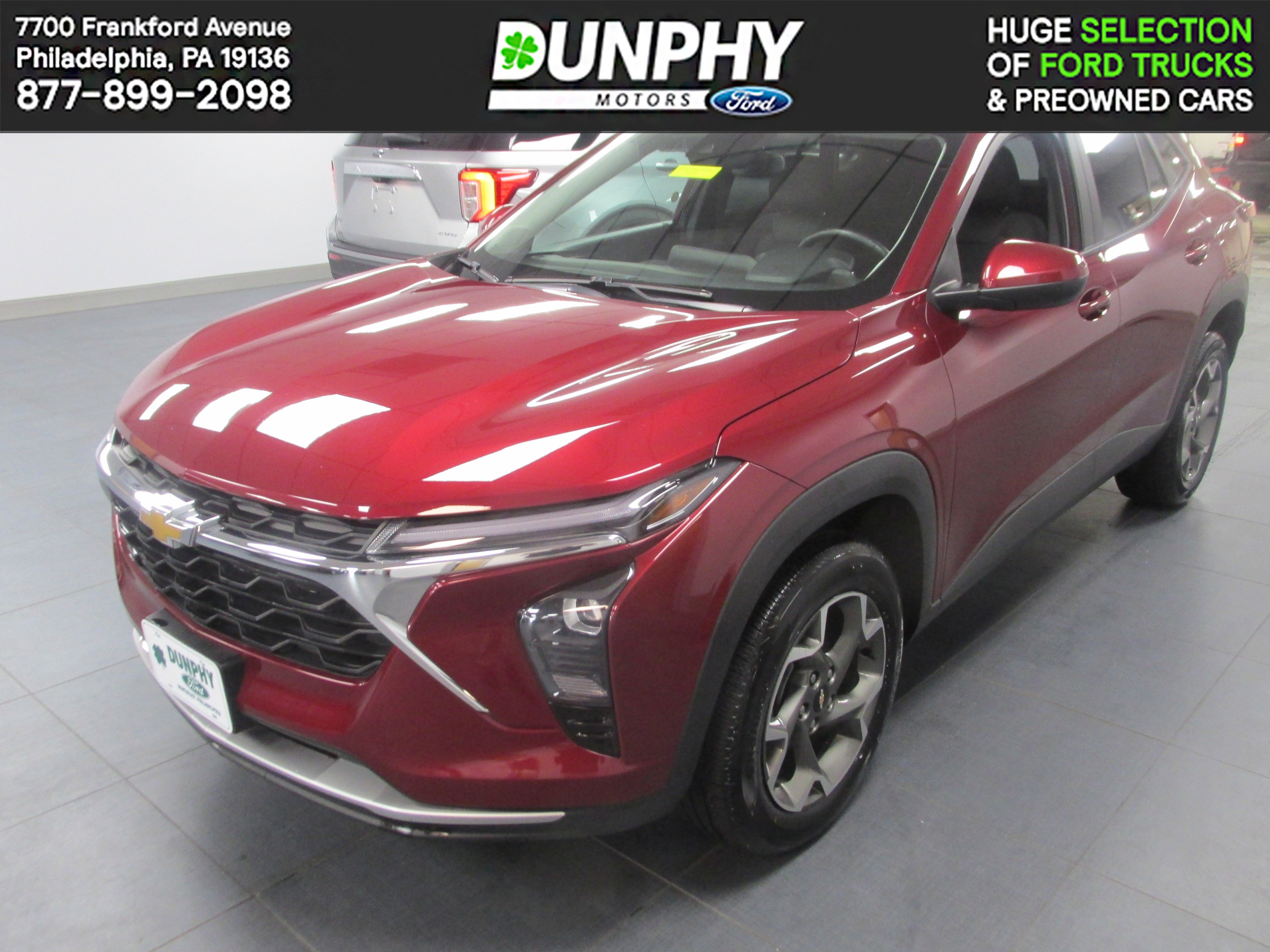 Used 2024 Jeep Compass Latitude image 1