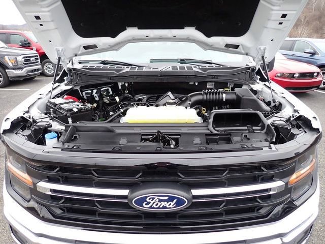 Certified 2025 Ford F150 XLT w/ Equipment Group 301A Standard AWD/4WD image 15