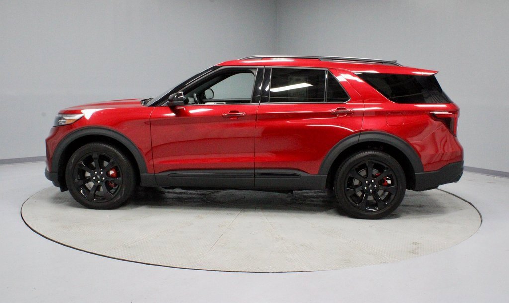 Certified 2022 Ford Explorer ST w/ Equipment Group 401A image 2
