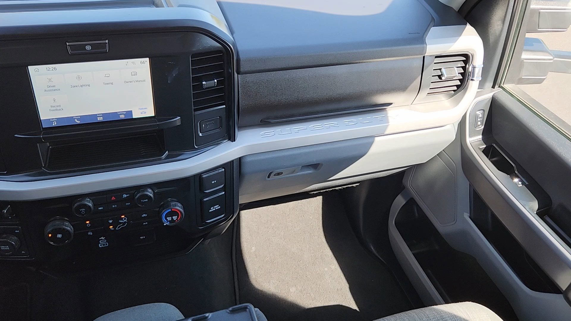 Certified 2025 Ford F250 XLT image 7