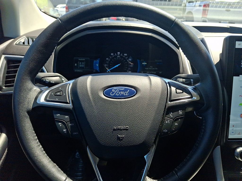 Certified 2024 Ford Edge SEL AWD/4WD image 18